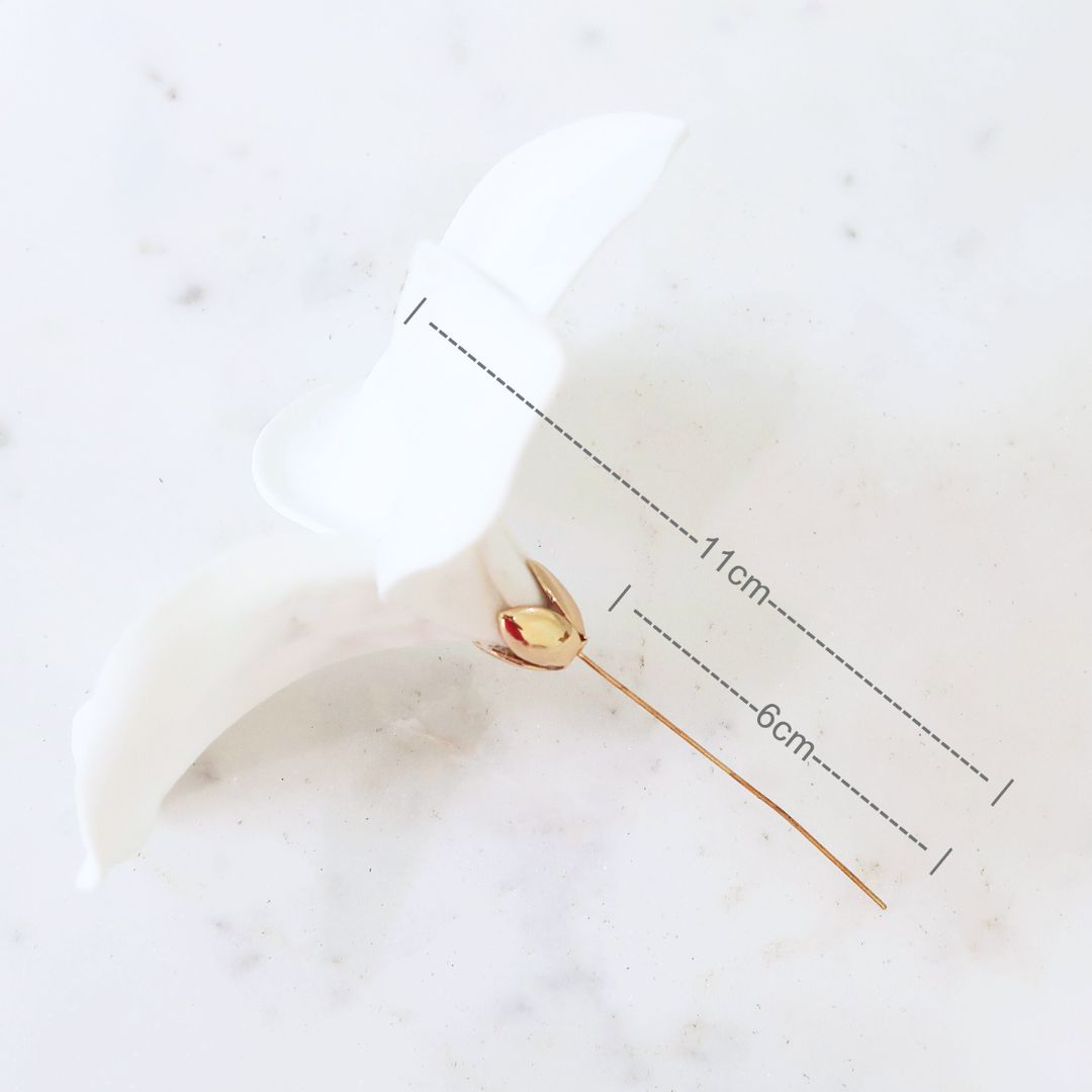 White Plumeria Hairpick - Image 3